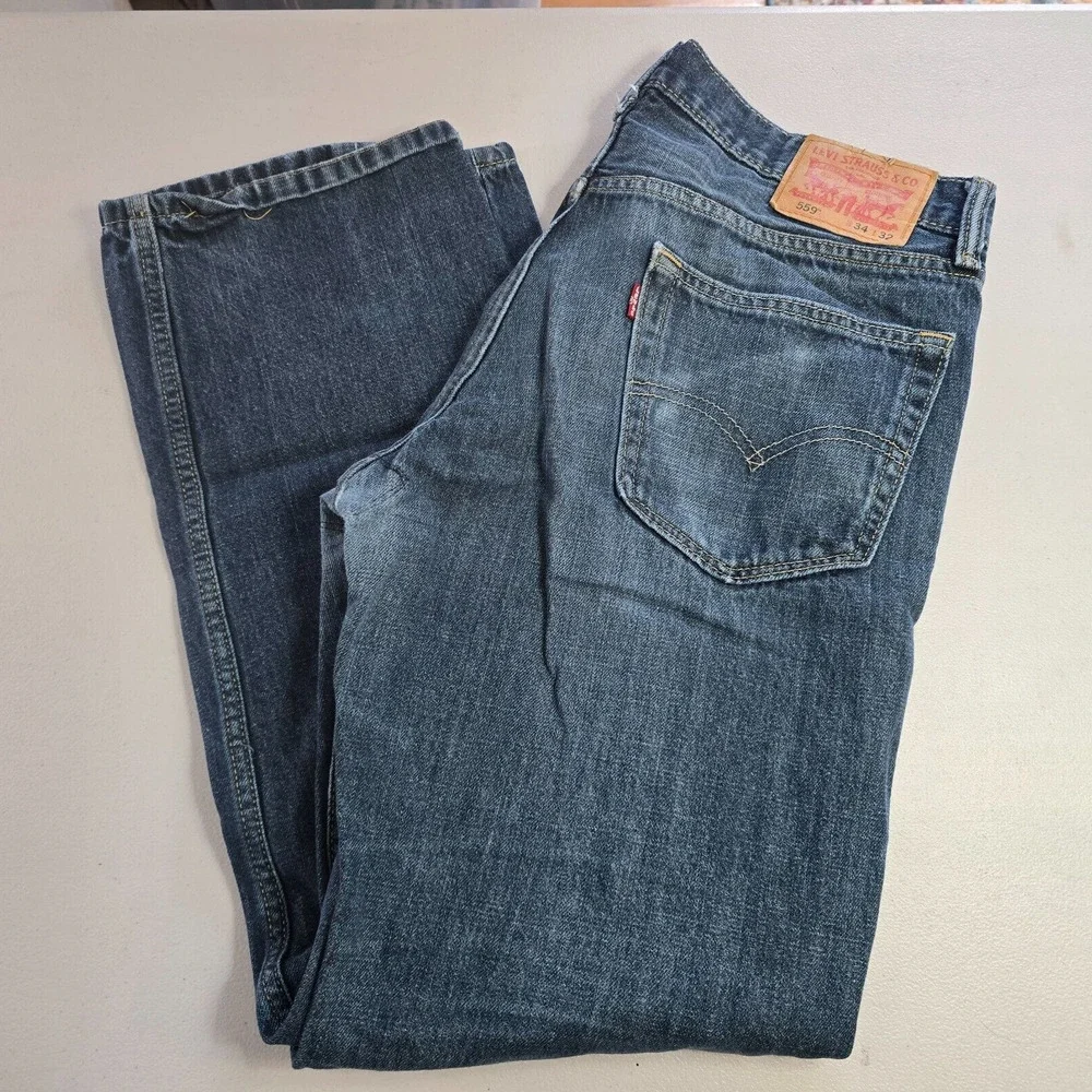 Levis pre owned